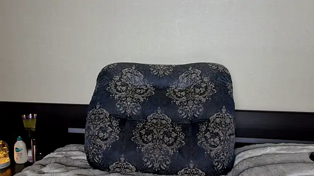 Snapshot of Fantasy_Moonlightt chatting on November 7, 2025, 7:29 pm Fantasy Moonlightt online show from November 7, 2025, 7:29 pm