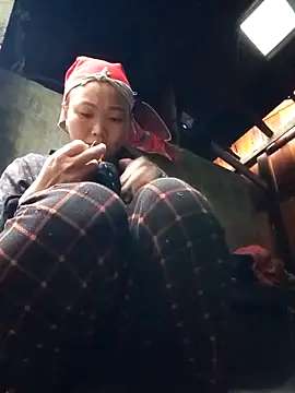 Snapshot of susunini chatting on November 6, 2025, 9:35 am susunini online show from November 6, 2025, 9:35 am