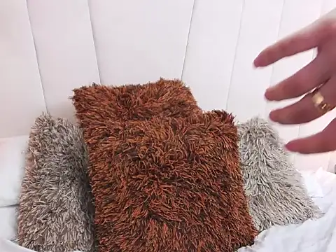 MarianaVillaloboz online show from November 12, 2025, 12:26 am