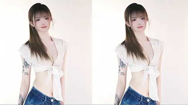 Snapshot of MHe-002 chatting on February 10, 2026, 10:14 am MHe-002 online show from February 10, 2026, 10:14 am