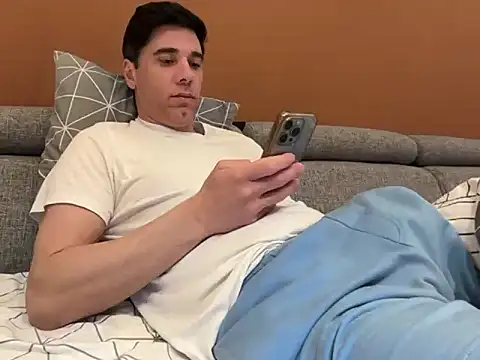 Snapshot of marcoo_x chatting on April 13, 2026, 5:44 am marcoo x online show from April 13, 2026, 5:44 am