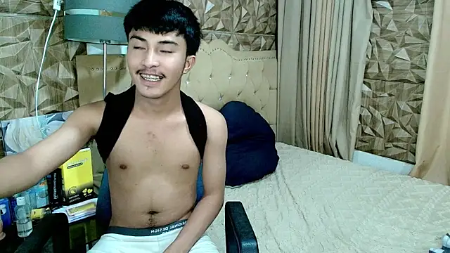 Urloverhardcock online show from April 9, 2026, 5:09 am