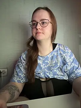 Monika Boobs online show from December 21, 2025, 5:25 pm