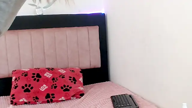 AMARYXS online show from April 1, 2026, 1:52 pm