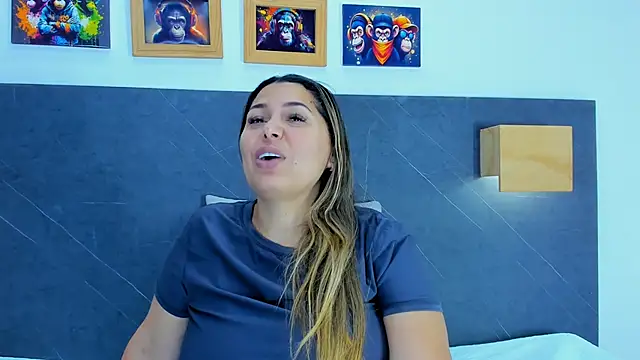 Andhrea Vale online show from March 24, 2026, 12:27 pm