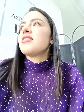 Snapshot of ALEJA__22 chatting on February 12, 2026, 2:06 pm ALEJA 22 online show from February 12, 2026, 2:06 pm