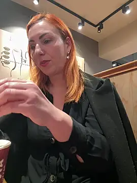 pervimilf online show from February 13, 2026, 11:10 am