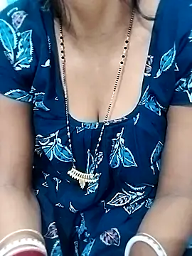 Snapshot of Ragini-hot chatting on November 12, 2025, 10:41 am Ragini-hot online show from November 12, 2025, 10:41 am