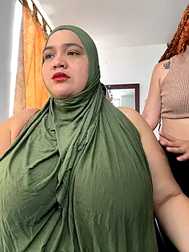 Snapshot of sweetmuslim01 chatting on November 3, 2025, 4:54 pm sweetmuslim01 online show from November 3, 2025, 4:54 pm