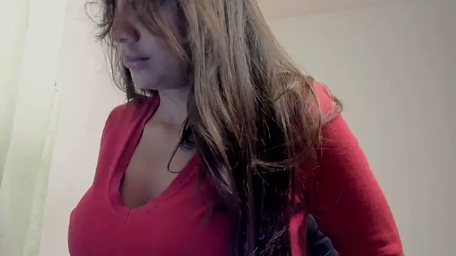 Snapshot of LilyGarcia chatting on May 16, 2026, 1:59 am LilyGarcia online show from May 16, 2026, 1:59 am