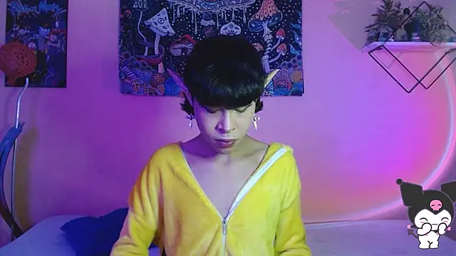 nicolai a online show from January 13, 2026, 1:04 pm