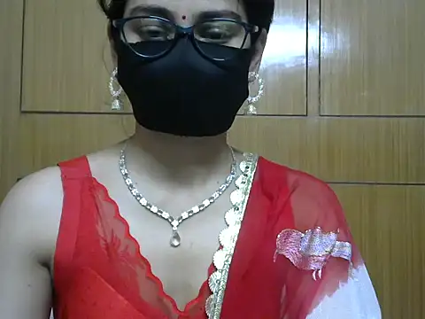 Fairy Pie online show from May 11, 2026, 5:43 pm