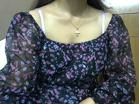 Snapshot of Fairy_Pie chatting on February 27, 2026, 10:20 pm Fairy Pie online show from February 27, 2026, 10:20 pm