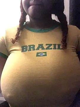 Fxncymuse online show from November 13, 2025, 10:57 pm