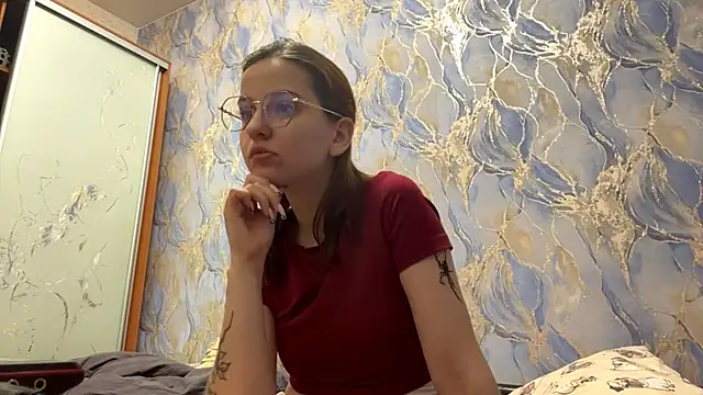 Snapshot of EvaLagorio chatting on November 16, 2025, 8:19 am EvaLagorio online show from November 16, 2025, 8:19 am