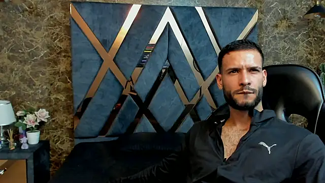 Snapshot of Jacob_Benelli chatting on February 17, 2026, 11:35 pm Jacob Benelli online show from February 17, 2026, 11:35 pm