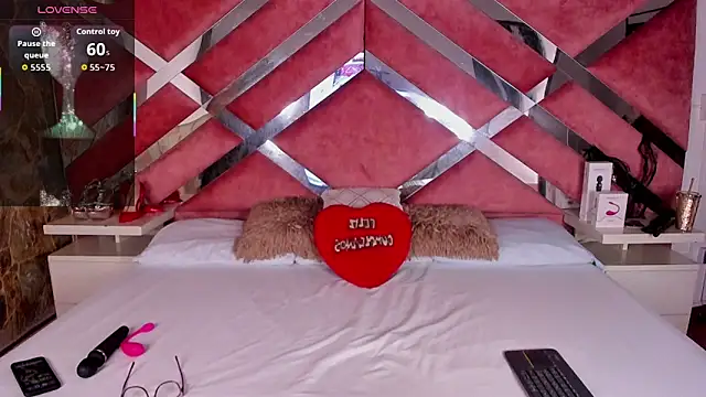 Snapshot of Lily_Queen30 chatting on January 10, 2026, 6:36 pm Lily Queen30 online show from January 10, 2026, 6:36 pm