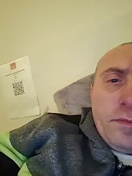 Snapshot of TirelessLot3 chatting on March 3, 2026, 5:53 pm TirelessLot3 online show from March 3, 2026, 5:53 pm