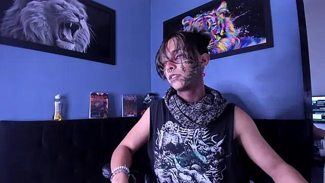 luxiel  online show from December 21, 2025, 4:47 am