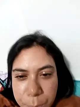 Snapshot of LorieFerrer chatting on January 17, 2025, 12:20 am LorieFerrer online show from January 17, 2025, 12:20 am