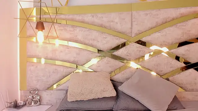 isaa and juanjo online show from February 28, 2026, 4:23 am