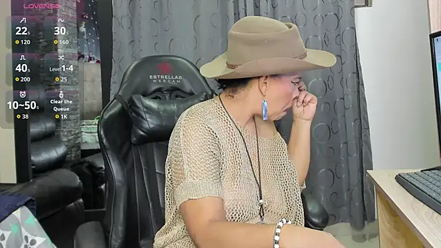 MilfBrenda online show from January 14, 2026, 2:31 pm