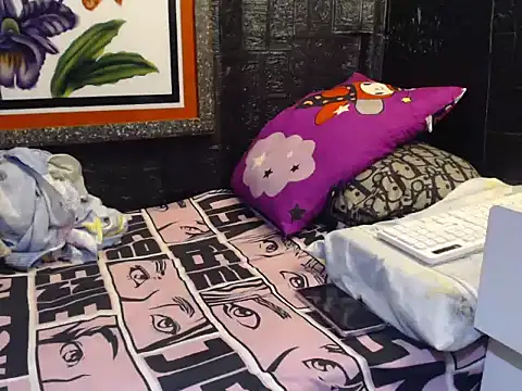 tsbrownmorena69 online show from February 22, 2026, 10:33 pm