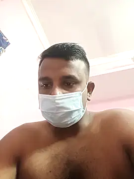 Kmahes01 online show from November 14, 2025, 8:07 am