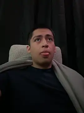 Snapshot of juiceloof chatting on November 14, 2025, 10:35 pm juiceloof online show from November 14, 2025, 10:35 pm