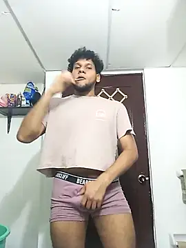 prototipoA45 online show from April 3, 2026, 11:55 pm