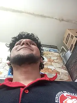 Snapshot of prototipoA45 chatting on December 15, 2025, 10:15 pm prototipoA45 online show from December 15, 2025, 10:15 pm