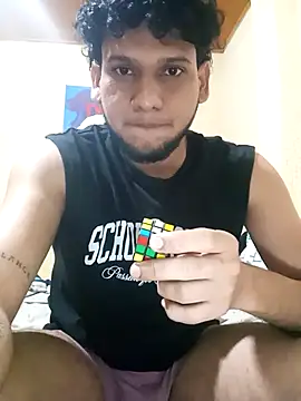 Snapshot of prototipoA45 chatting on December 21, 2025, 5:09 am prototipoA45 online show from December 21, 2025, 5:09 am