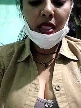 Piya Bakshi online show from December 4, 2025, 3:44 pm