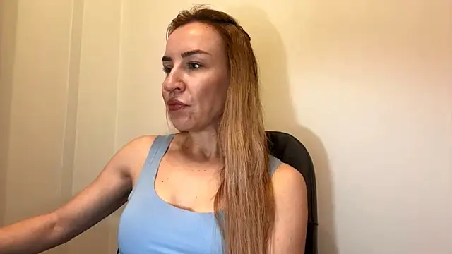 Nyxelia  online show from January 16, 2026, 8:29 am