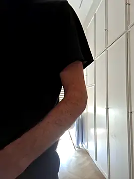 CuteDaddy92 online show from March 24, 2026, 8:36 am