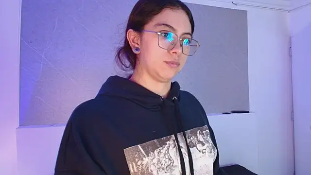 Snapshot of Lilith_rose6 chatting on February 20, 2026, 1:02 pm Lilith rose6 online show from February 20, 2026, 1:02 pm