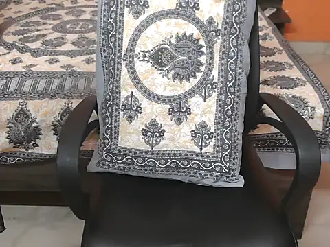 Snapshot of DoremonGirl chatting on December 20, 2025, 4:26 am DoremonGirl online show from December 20, 2025, 4:26 am