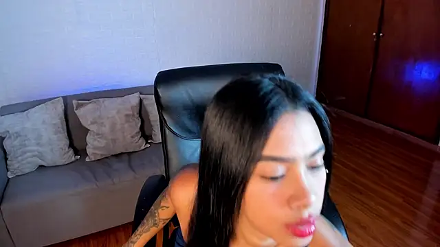 Saara Corraless online show from November 19, 2025, 7:25 pm