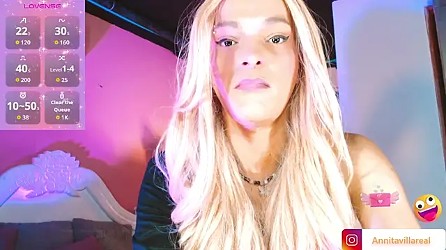 Snapshot of AnnaRouseQueen chatting on December 21, 2025, 7:48 pm AnnaRouseQueen online show from December 21, 2025, 7:48 pm