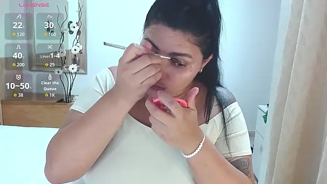 Snapshot of MariaVex chatting on December 19, 2025, 7:49 pm MariaVex online show from December 19, 2025, 7:49 pm