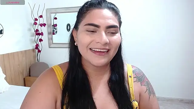 MariaVex online show from April 14, 2026, 8:14 pm