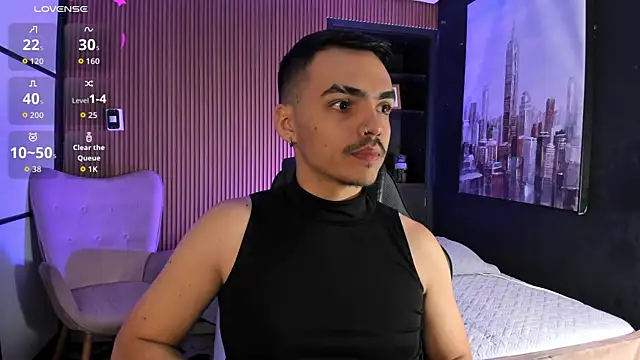 NicoKingg  online show from November 13, 2025, 1:20 am