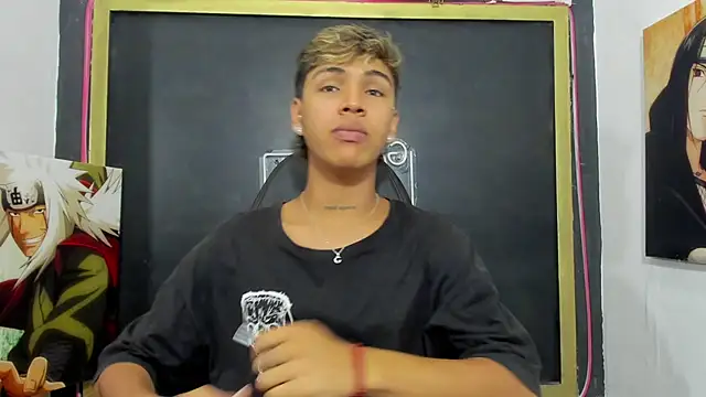 Timmy Kiing  online show from December 5, 2025, 8:28 pm