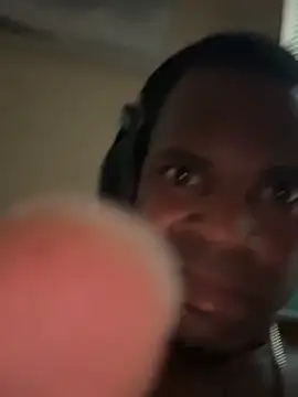 Snapshot of CrookedBeaut chatting on February 26, 2026, 1:11 pm CrookedBeaut online show from February 26, 2026, 1:11 pm