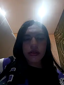 Snapshot of Greiz_SubKimura chatting on November 28, 2025, 10:32 pm Greiz SubKimura online show from November 28, 2025, 10:32 pm