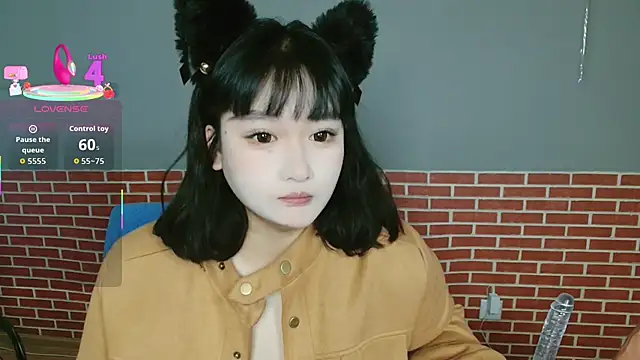 Snapshot of sallybing chatting on November 27, 2025, 5:24 pm sallybing online show from November 27, 2025, 5:24 pm