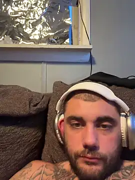 Snapshot of trickydickydaddy chatting on May 16, 2026, 10:36 am trickydickydaddy online show from May 16, 2026, 10:36 am