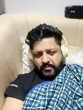 dishant 1686 online show from November 18, 2025, 3:54 am