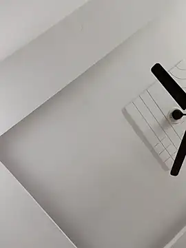 dishant 1686 online show from November 20, 2025, 2:01 am