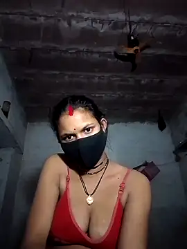 LOVE FI95 online show from November 29, 2025, 5:46 pm